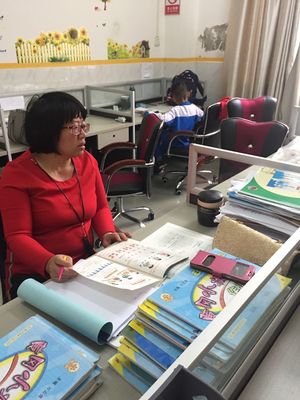 海口市英才小學(xué)二年級(jí)數(shù)學(xué)組第二次集體備課活動(dòng)紀(jì)實(shí)